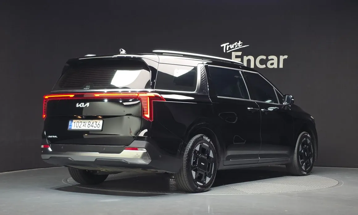 Kia Canival