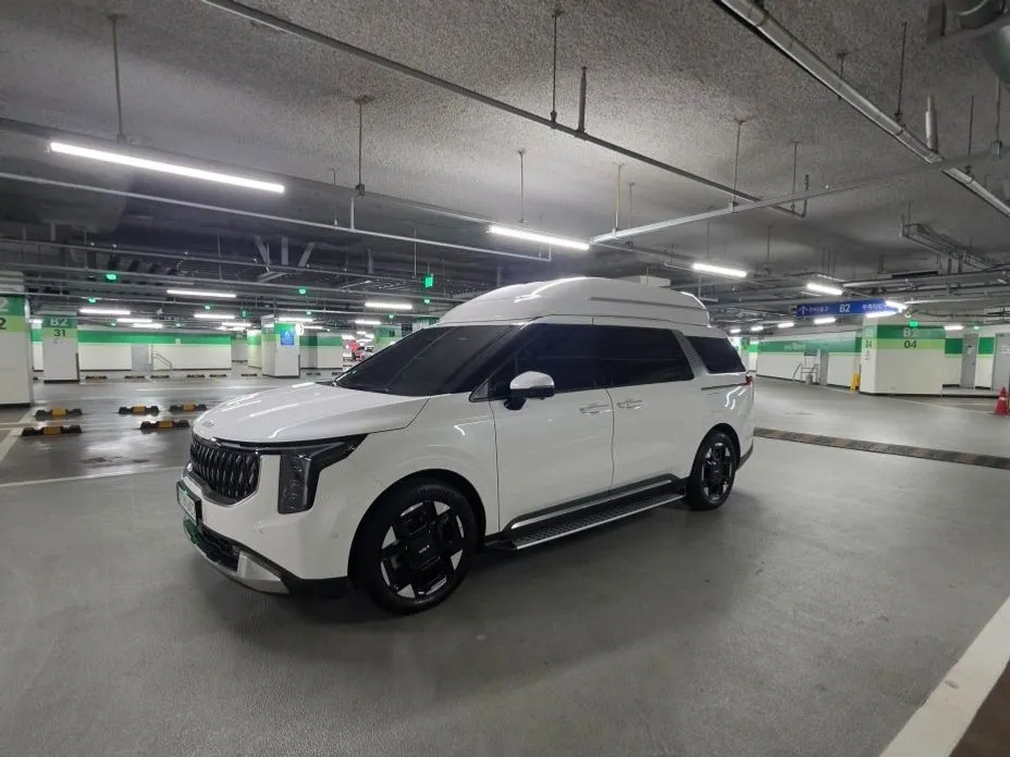 Kia Canival