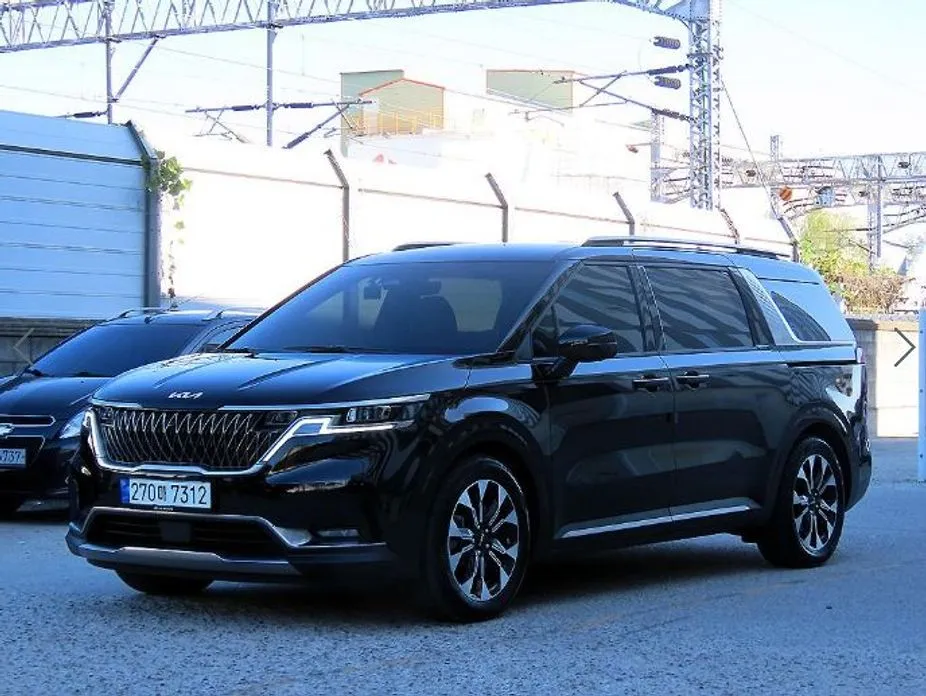 Kia Canival