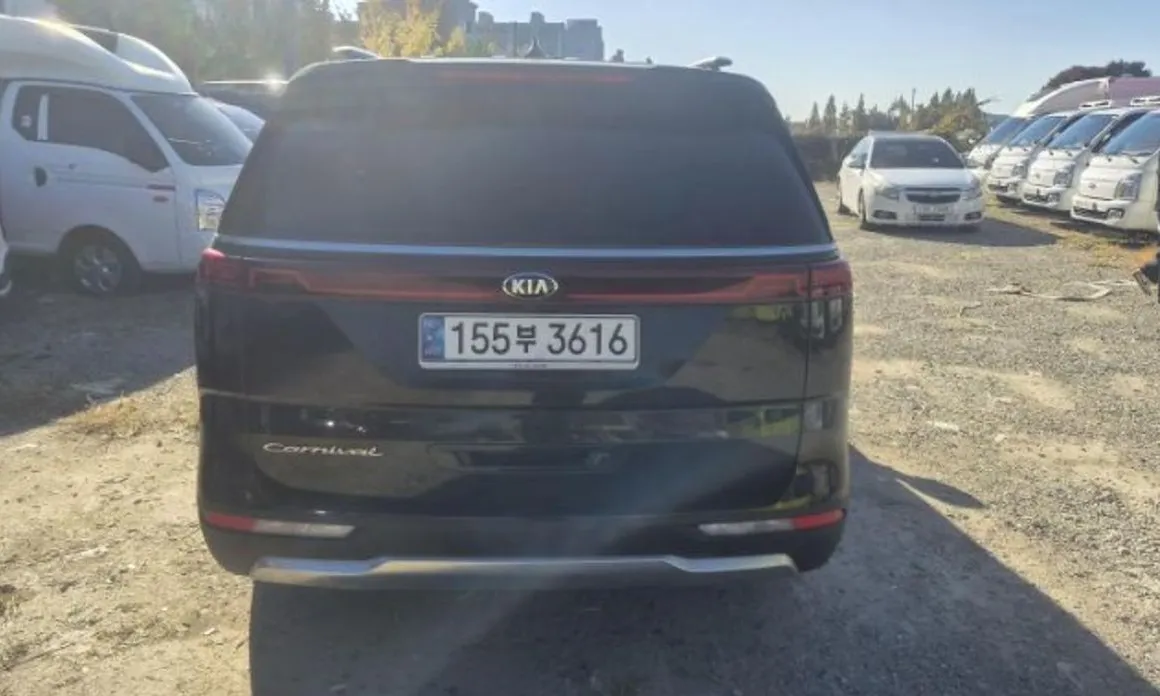 Kia Canival