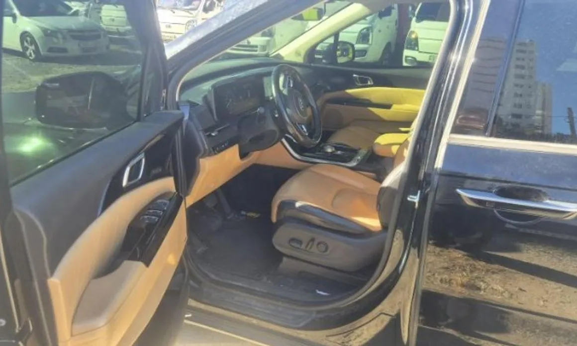 Kia Canival