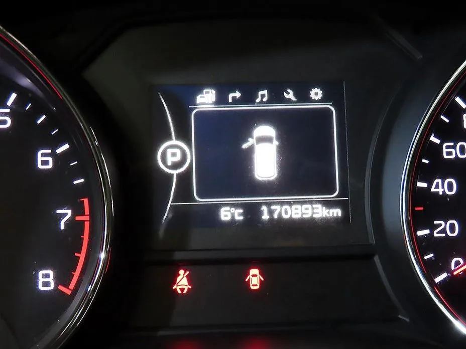 Kia Canival