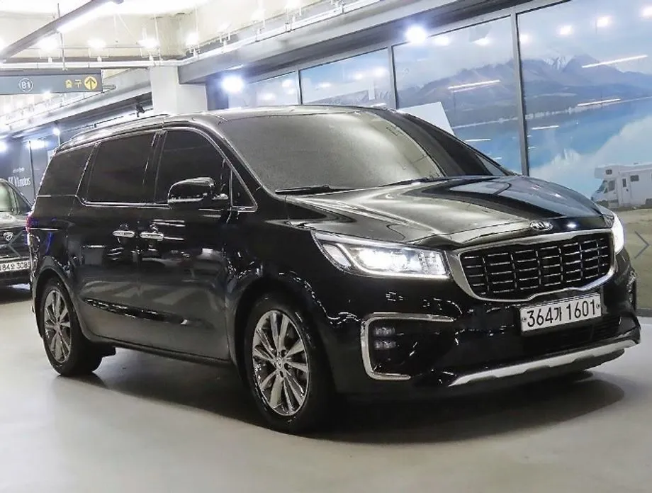 Kia Canival