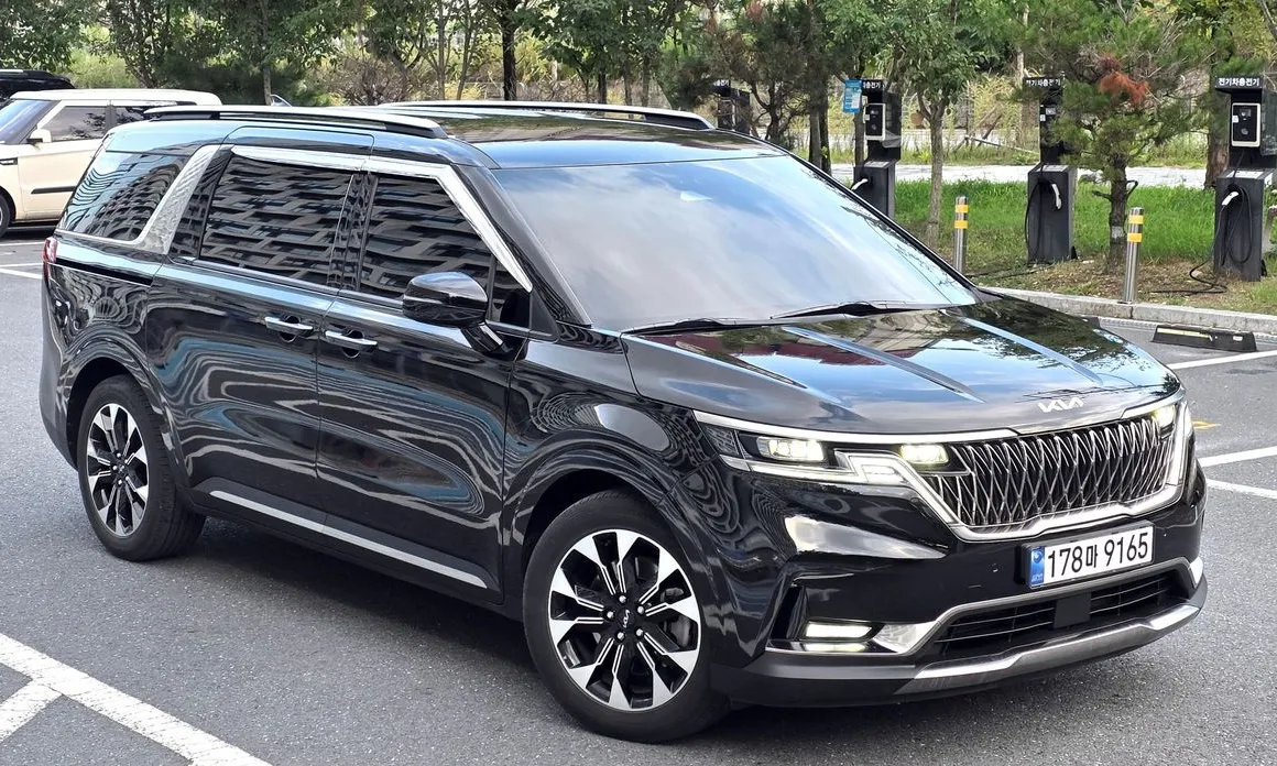 Kia Canival