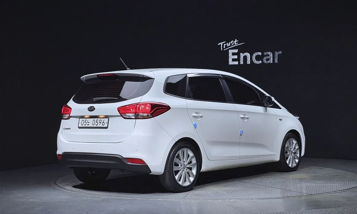 Kia Carens