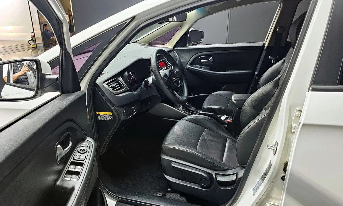 Kia Carens