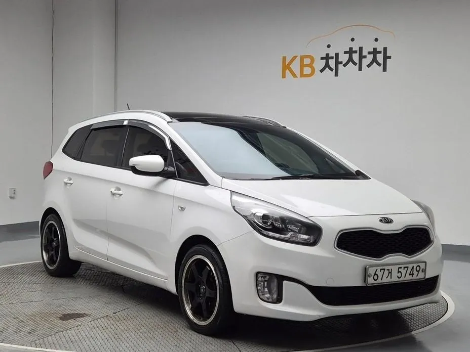 Kia Carens