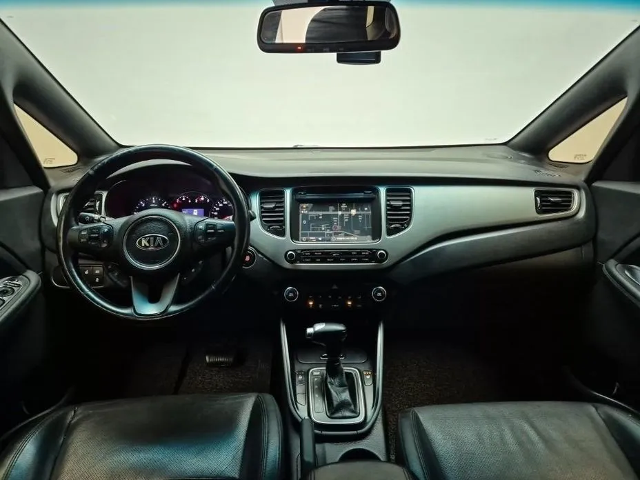 Kia Carens