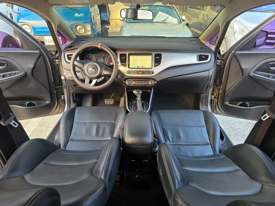 Kia Carens