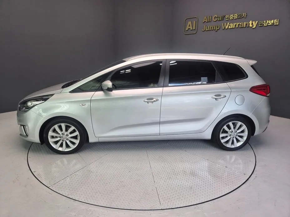 Kia Carens