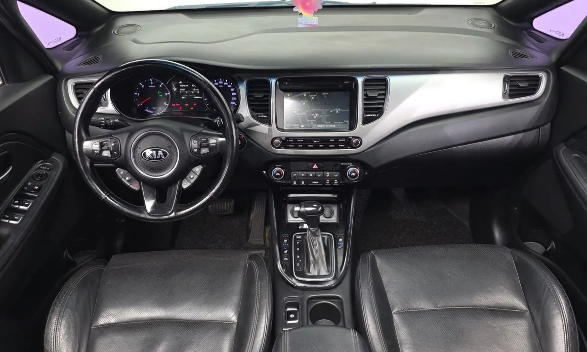 Kia Carens