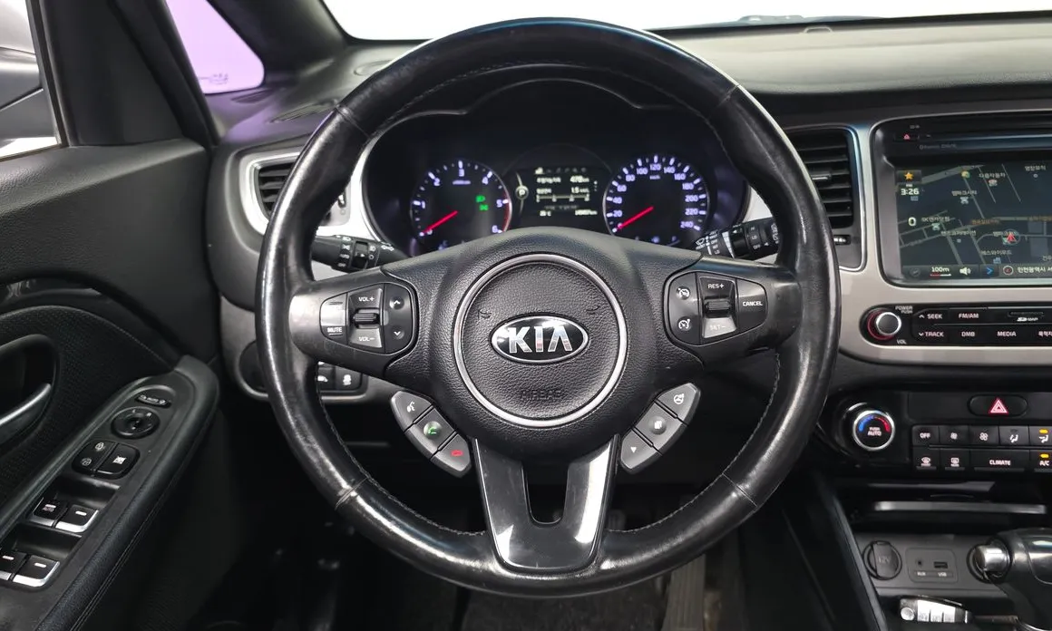 Kia Carens