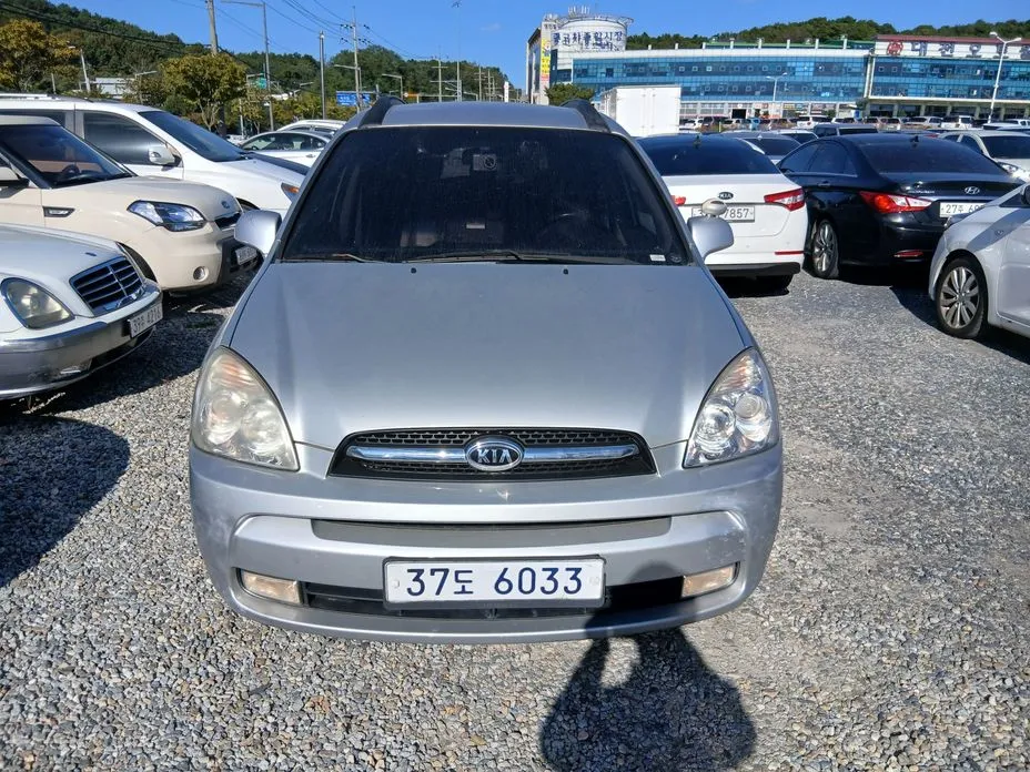Kia Carens