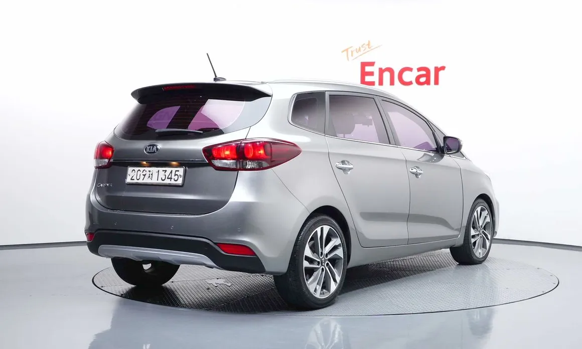 Kia Carens