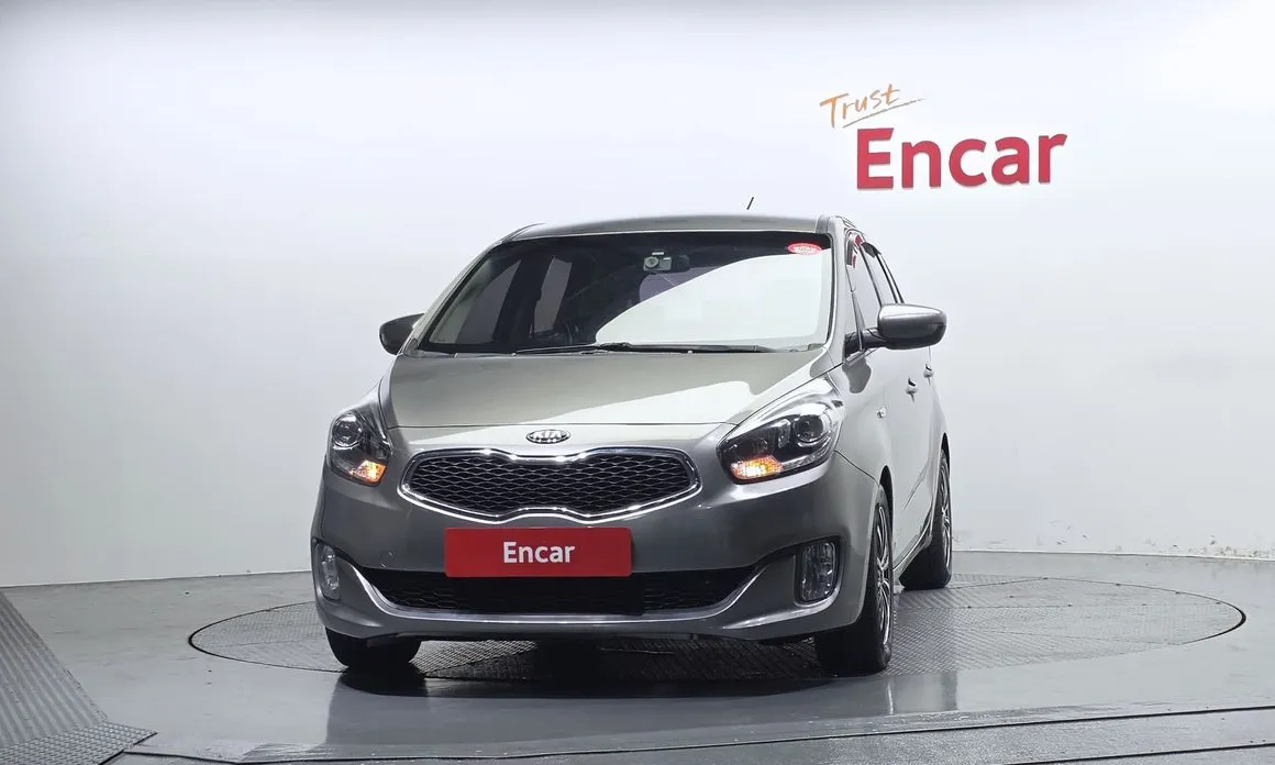 Kia Carens