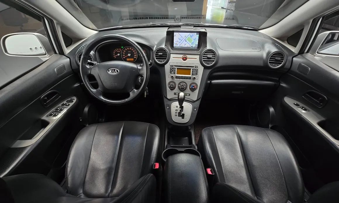 Kia Carens