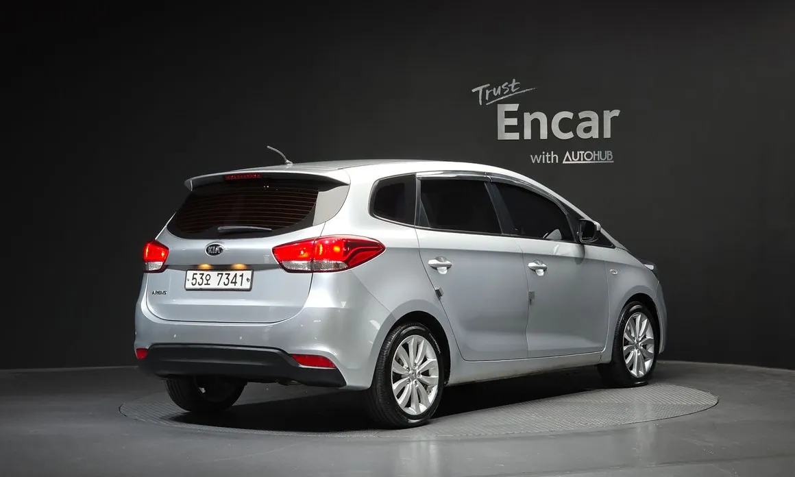 Kia Carens