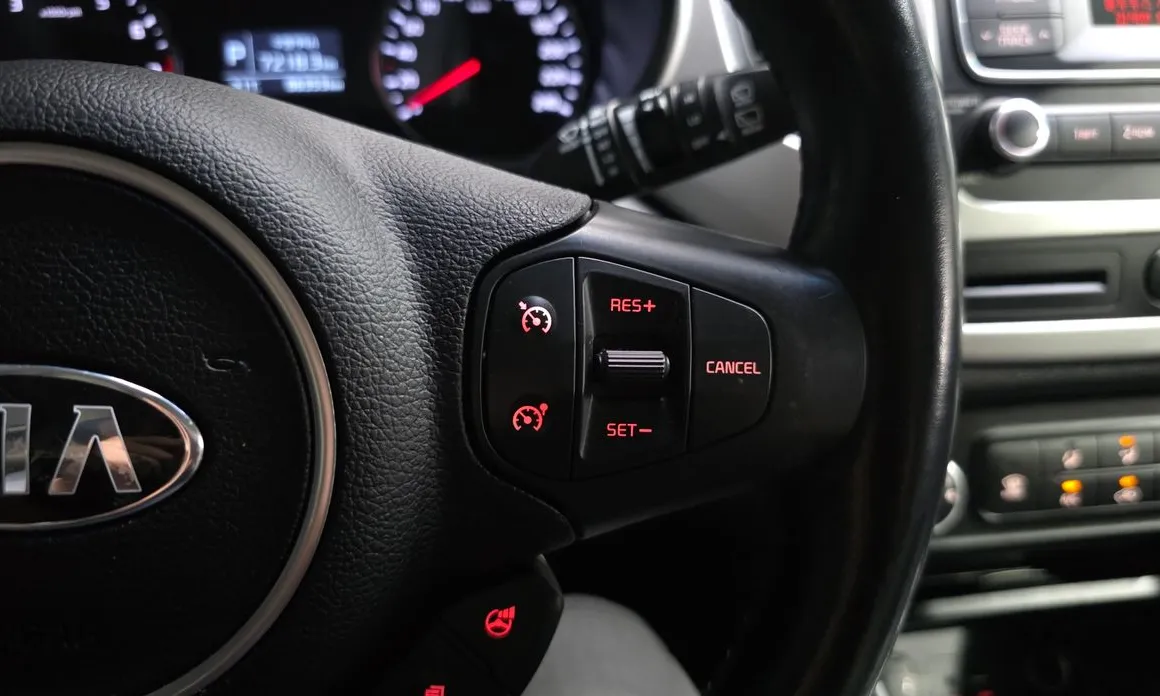 Kia Carens