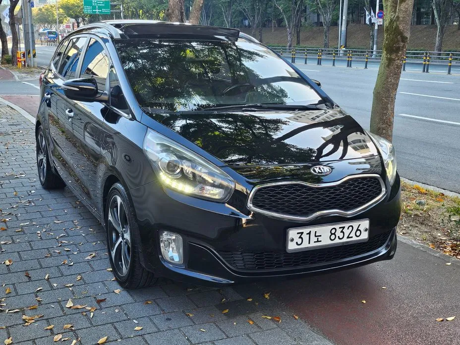 Kia Carens