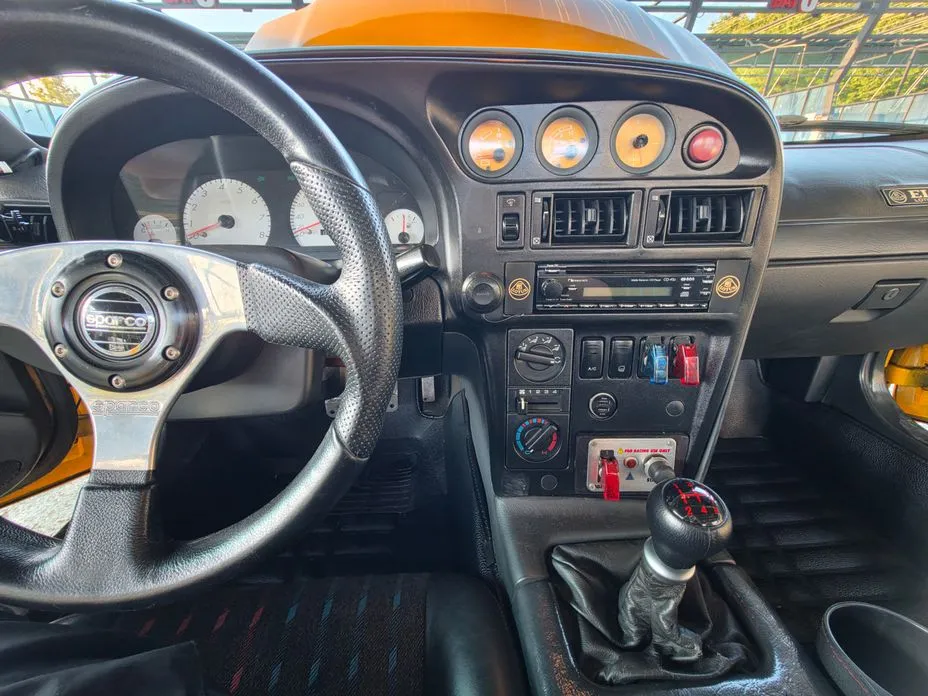 Kia Elan