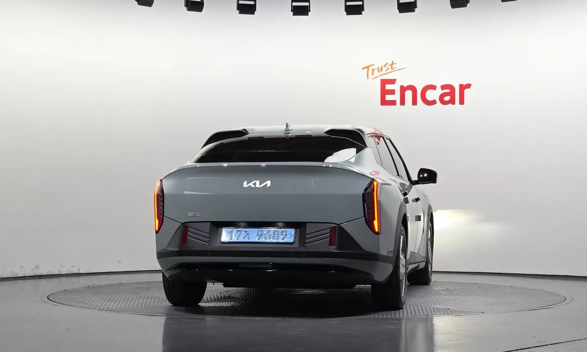 Kia EV4