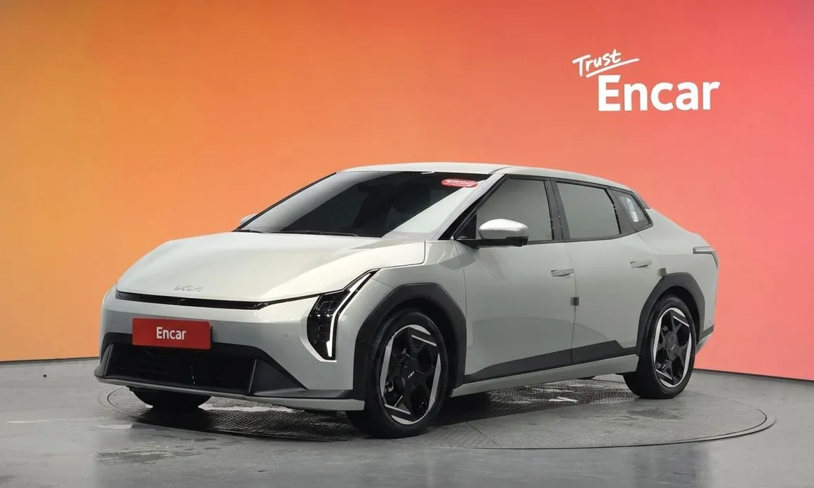 Kia EV4