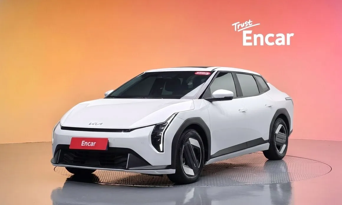 Kia EV4