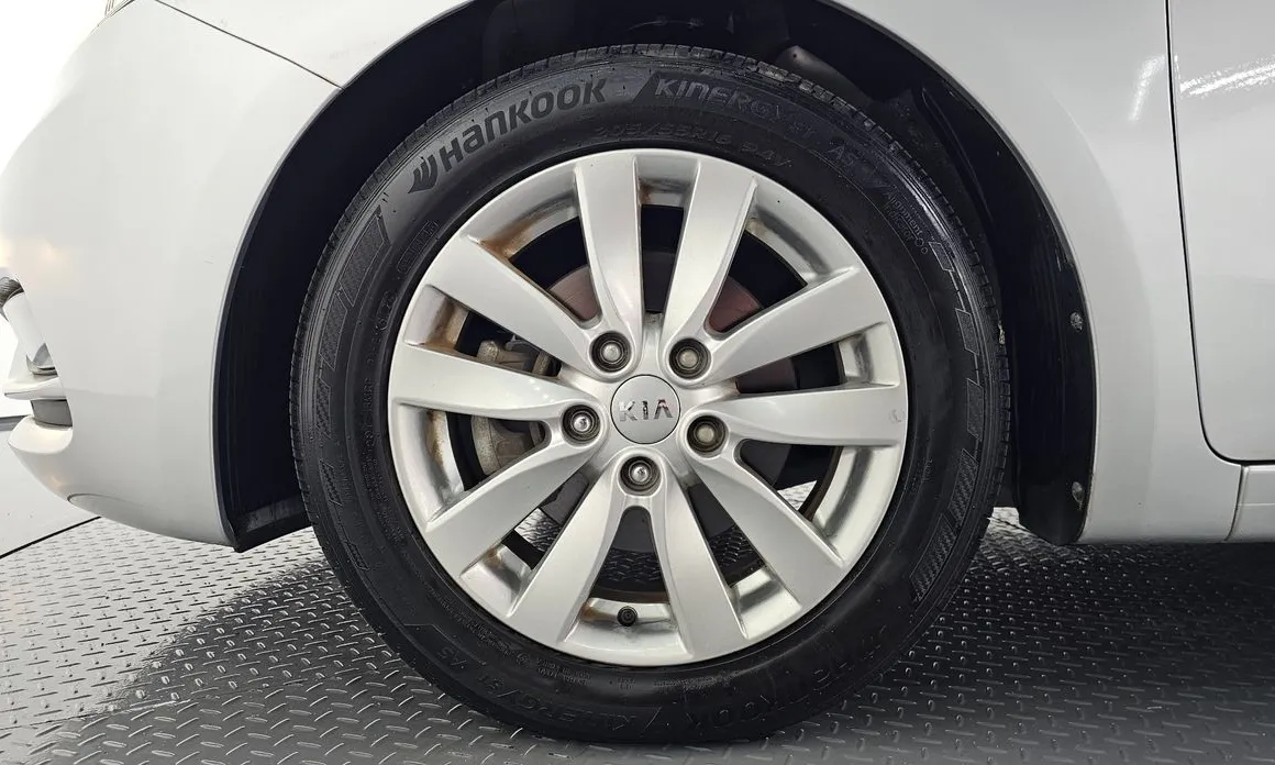 Kia K3