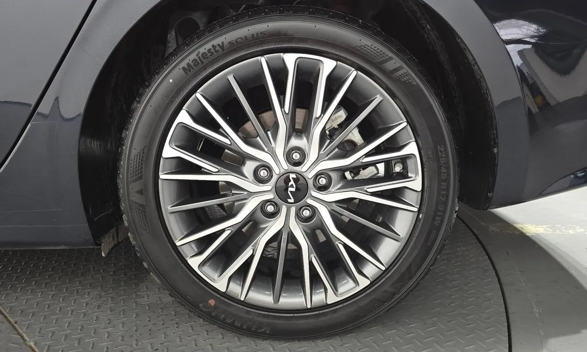 Kia K3