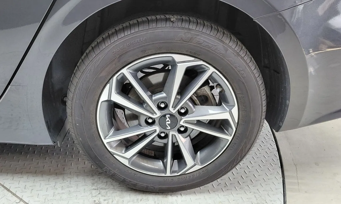 Kia K3