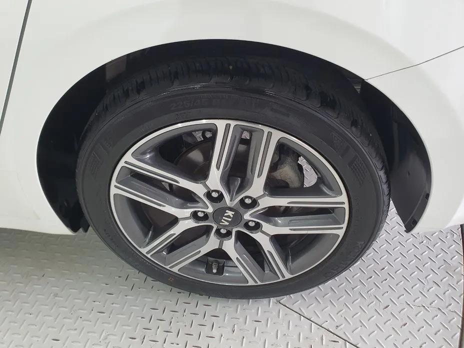 Kia K3