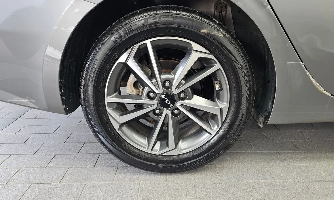 Kia K3