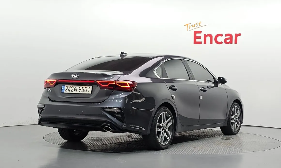Kia K3