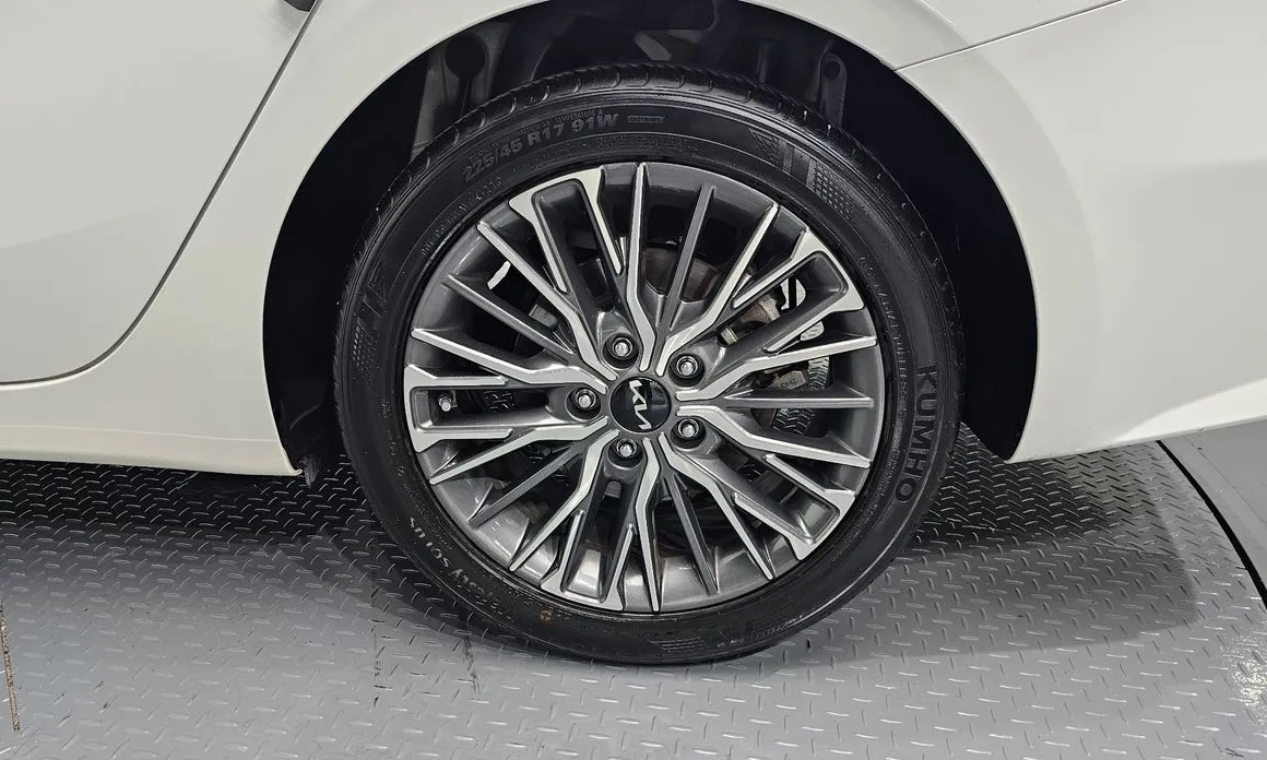 Kia K3