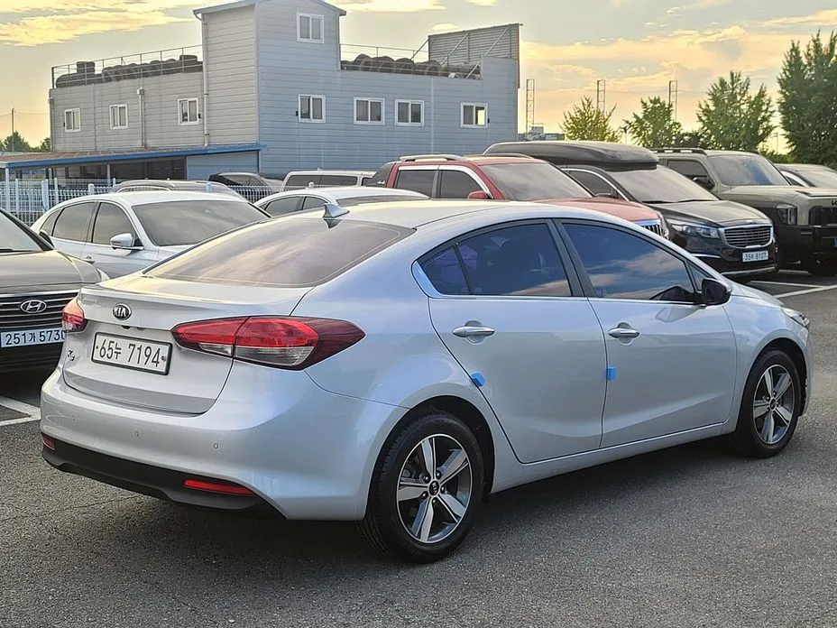 Kia K3
