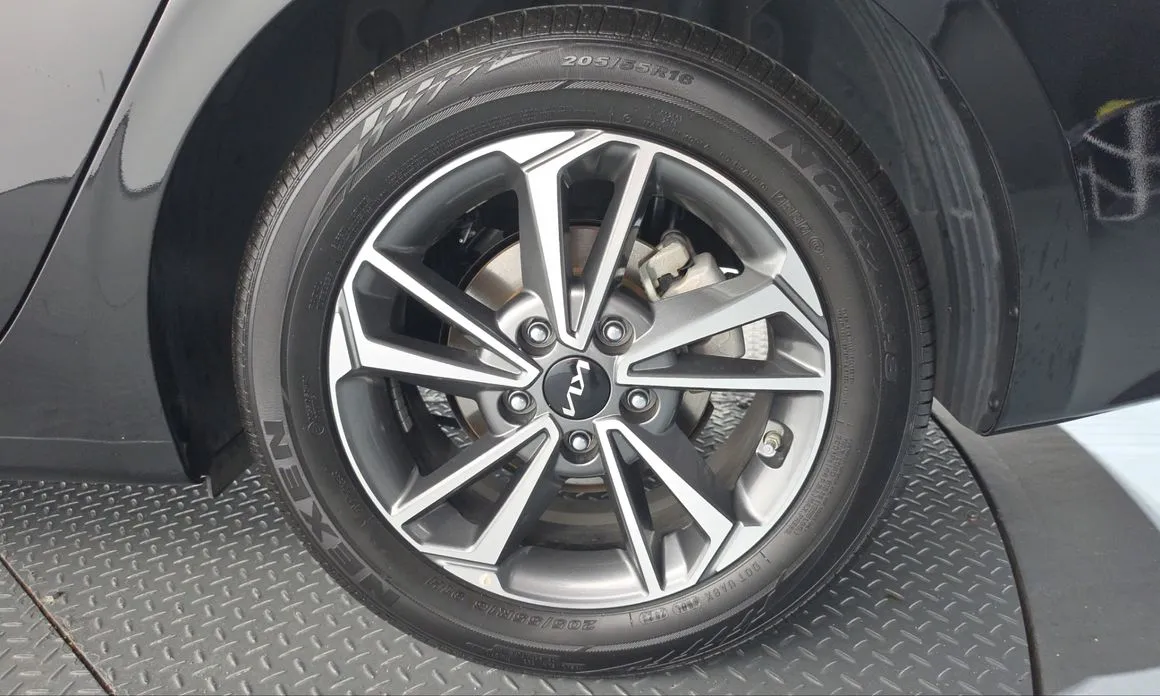 Kia K3