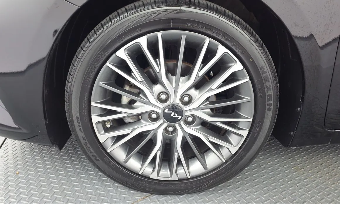 Kia K3