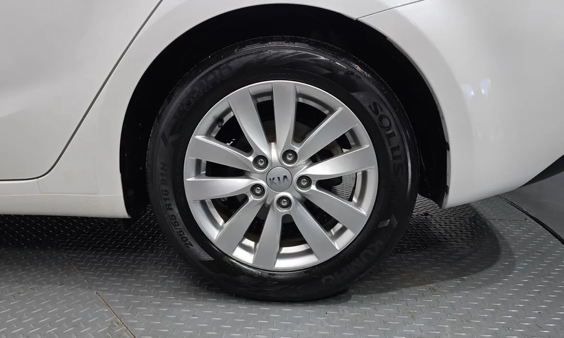 Kia K3