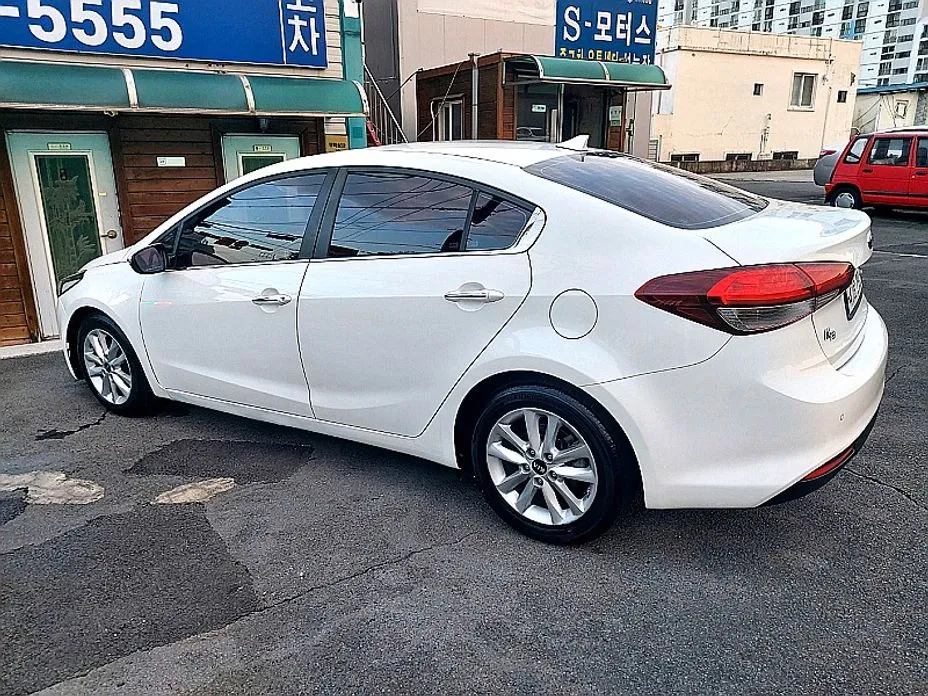 Kia K3