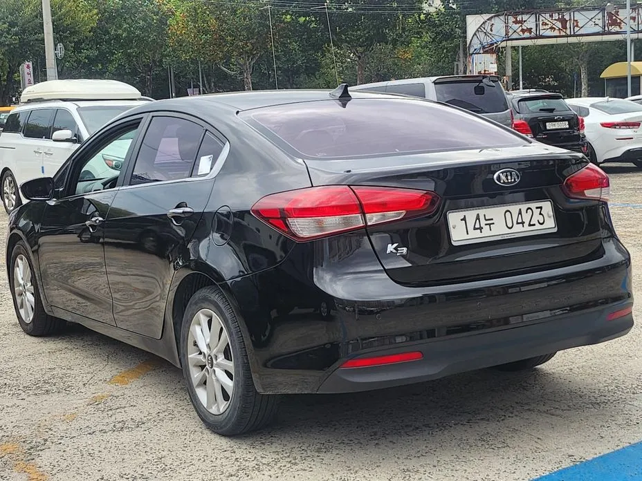 Kia K3