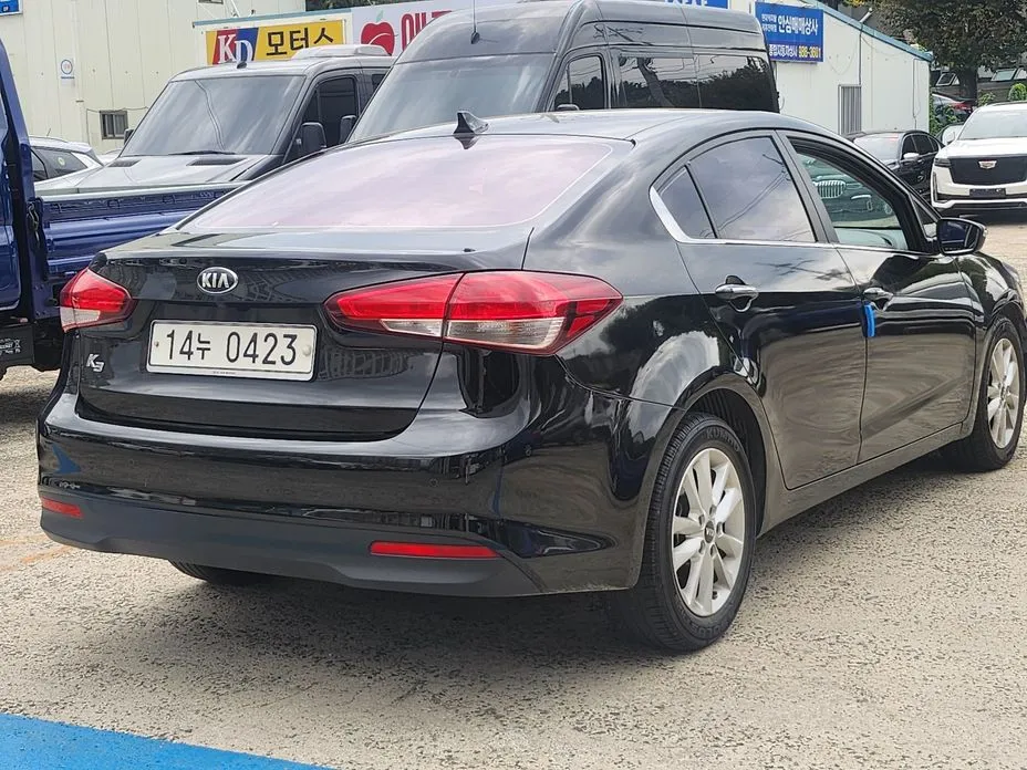 Kia K3