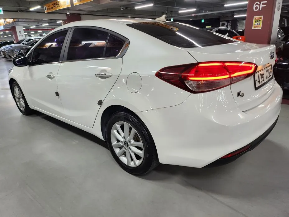 Kia K3