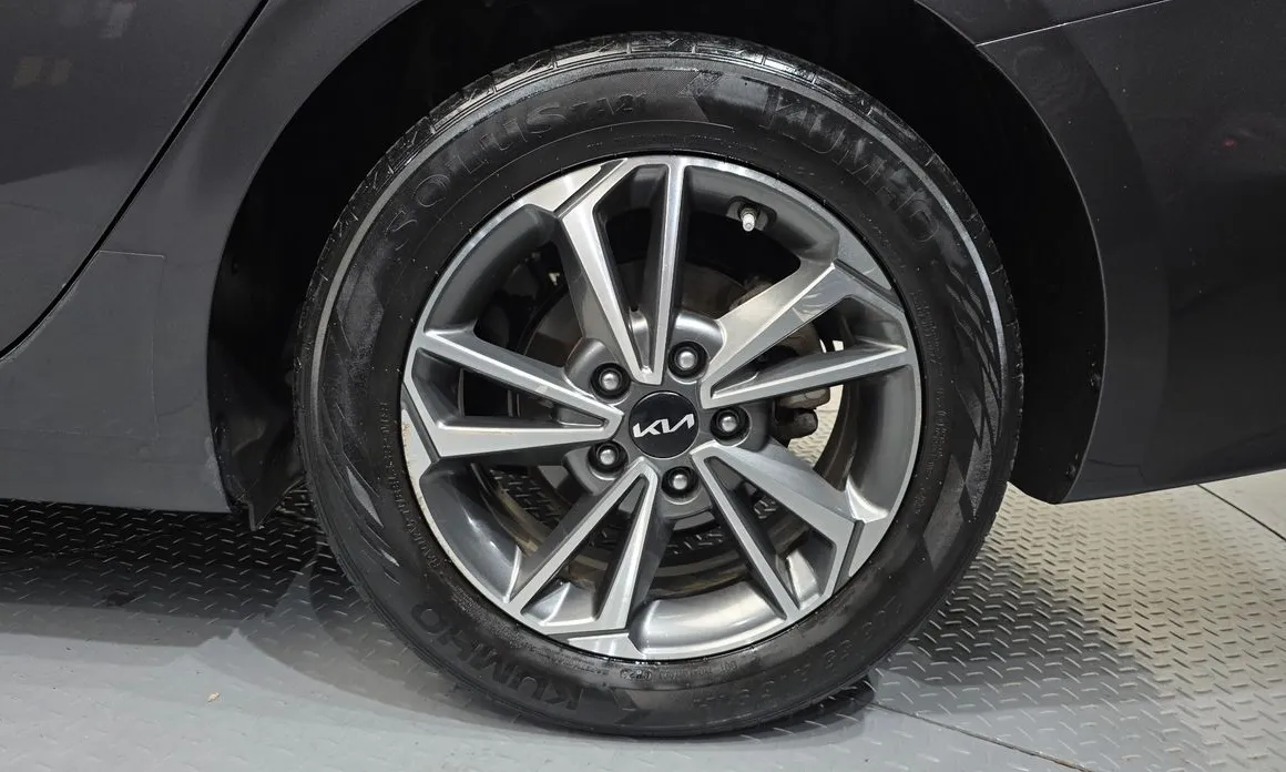 Kia K3