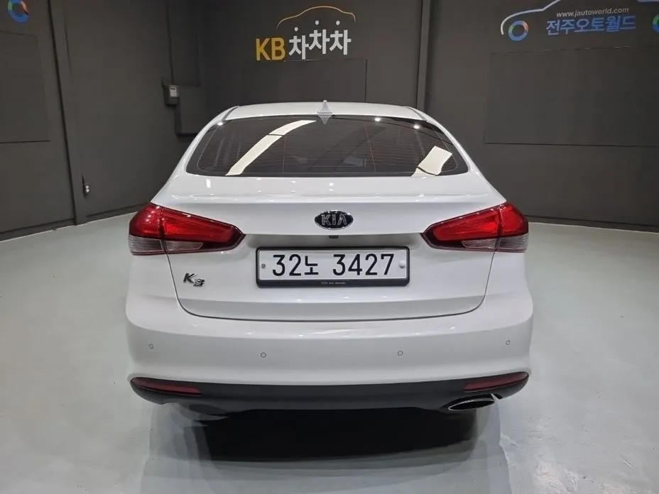 Kia K3