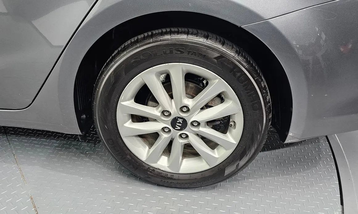 Kia K3