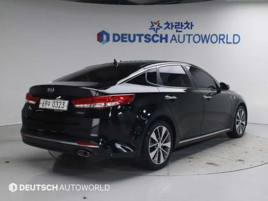 Kia K5