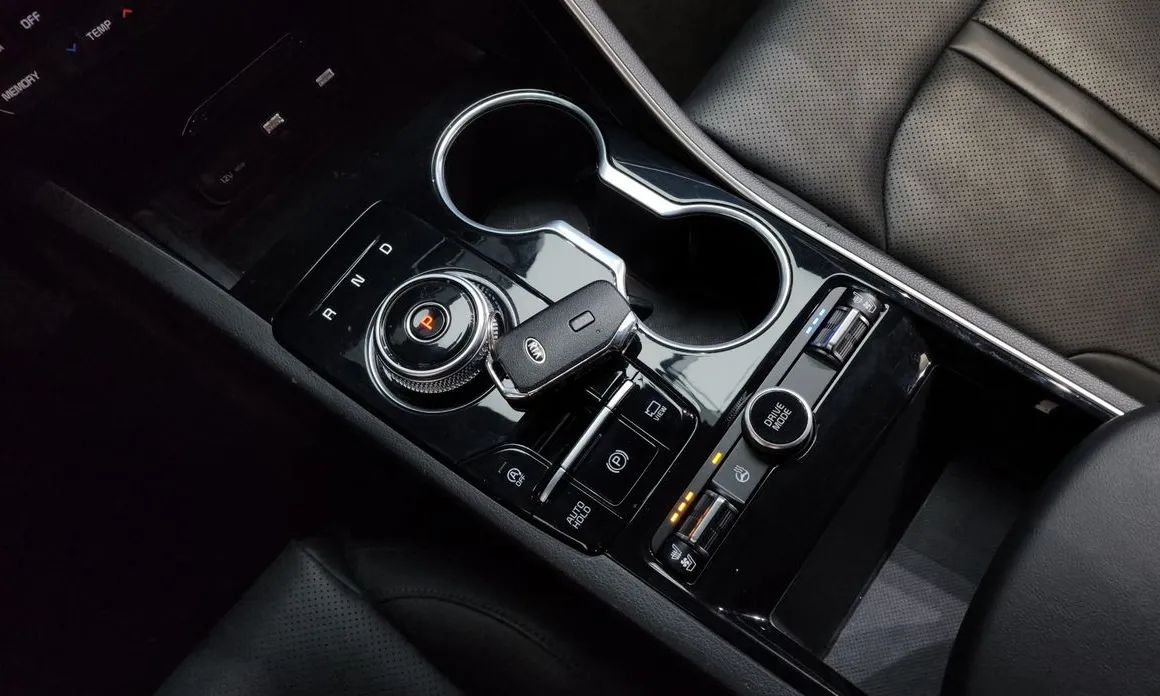 Kia K5