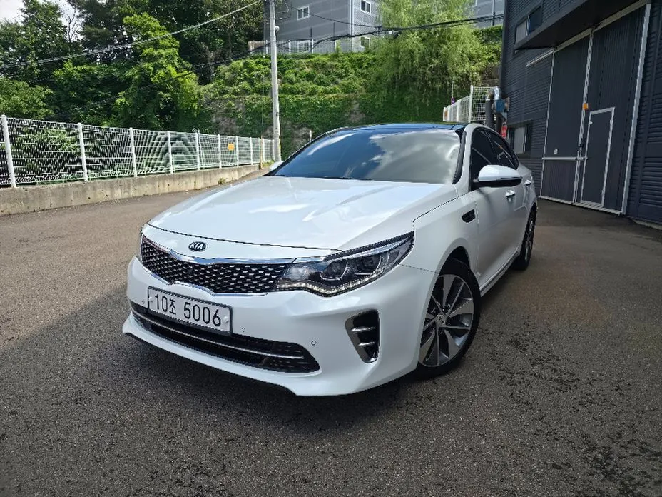Kia K5