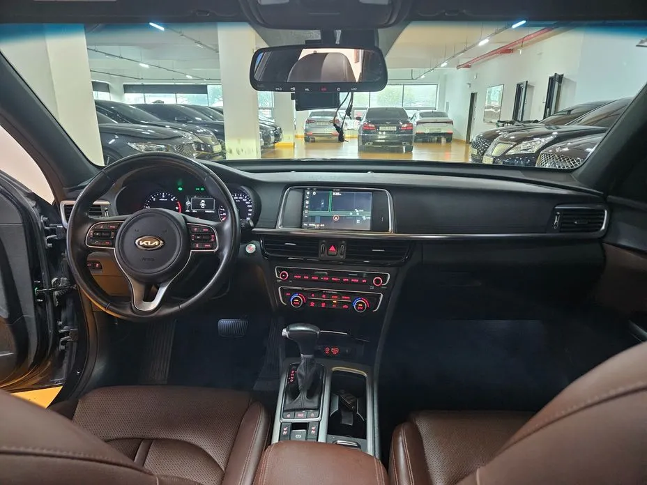 Kia K5