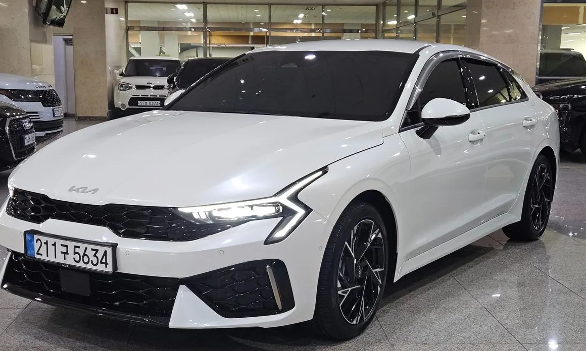 Kia K5
